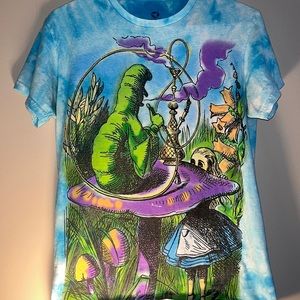 Vintage Liquid Blue Alice in Wonderland T Shirt in Size S